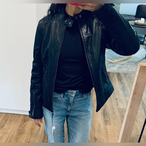 Brand NEW Genuine Leather Coat - Danier - Picture 16 of 16